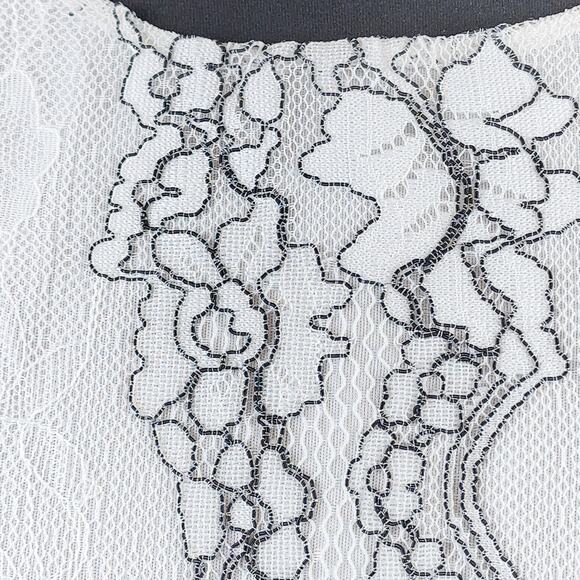 APT. 9 Sleeveless Top Medium Size Women's White Floral Printed Lace Blouse - Picture 9 of 16